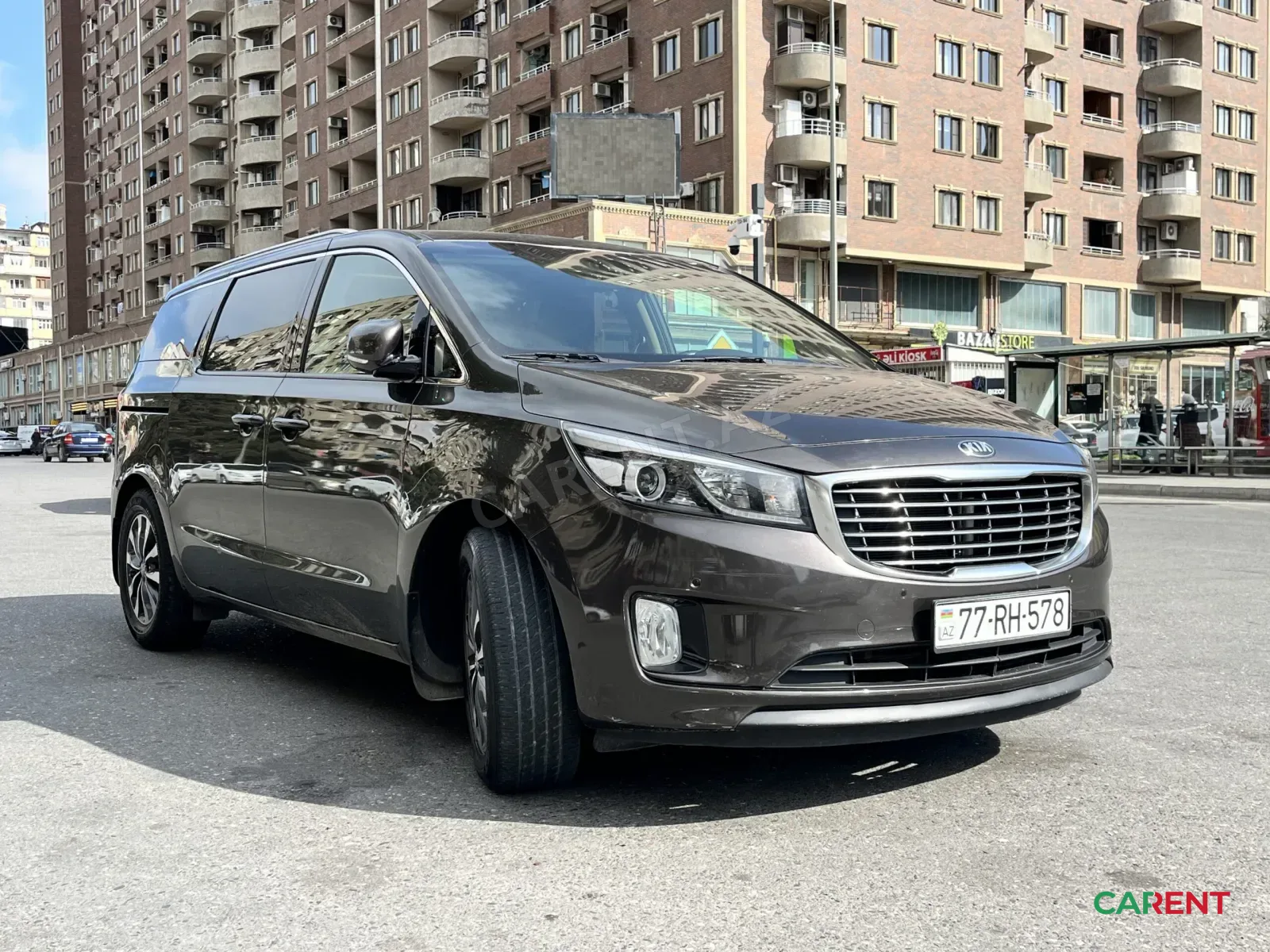 Kia Carnival 2017 — rent a car Bakı