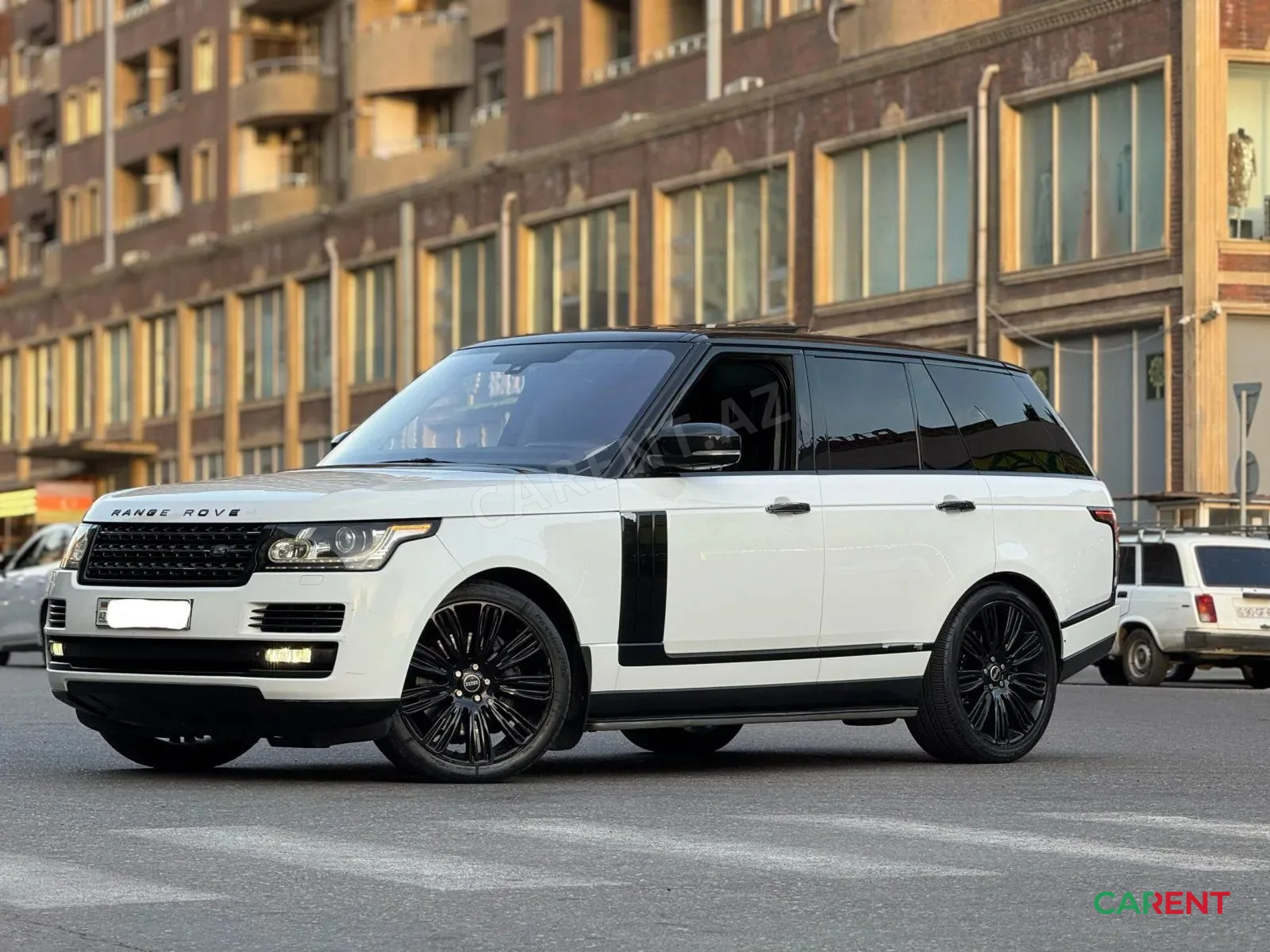 Land Rover RR Vogue 2018 — rent a car Bakı