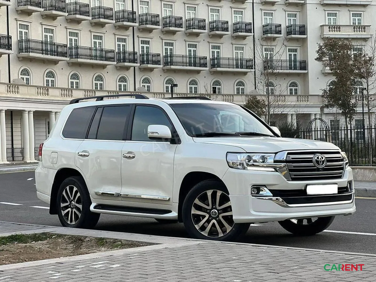 Toyota Land Cruiser 2018 — rent a car Bakı